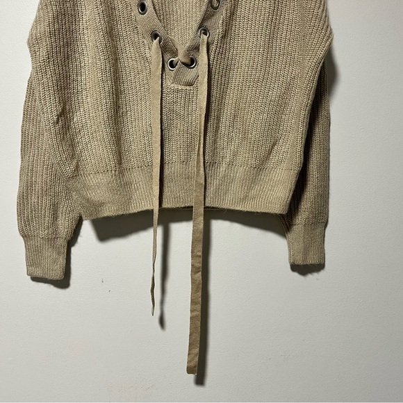 H&M Divided Beige Knit Lace-Up Sweater Size Small - Picture 7 of 14